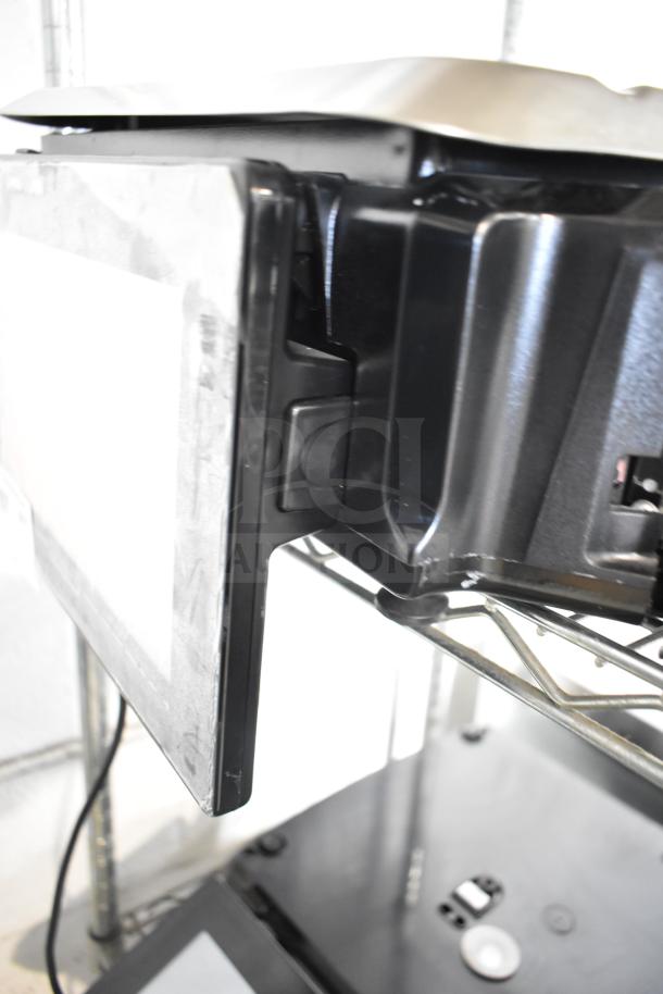 2018 Hobart HTi-LH26 commercial countertop food portioning scale, black, tested and working.