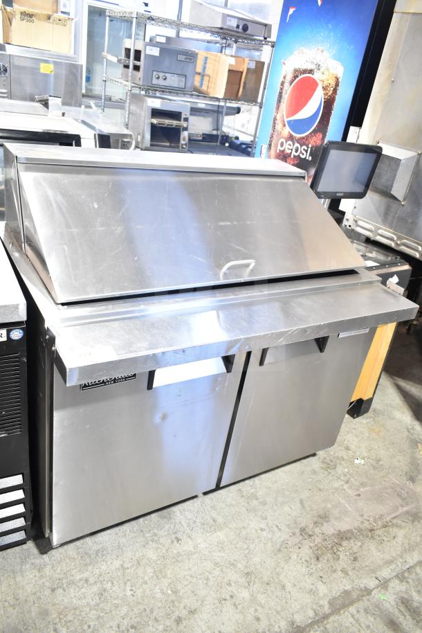 Coldline SMP-48 Commercial Sandwich Prep Table in stainless steel, mega top. 115 Volts, 1 Phase. Good condition.