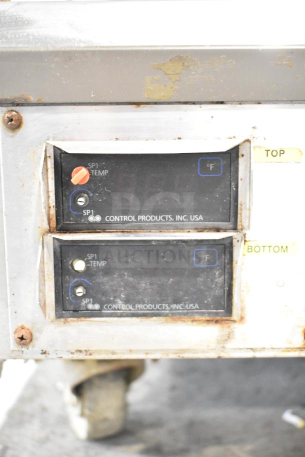 Hatco GRSDS/H-36D heated display shelf with dual temperature controls, visible wear. 120 Volts, countertop model.