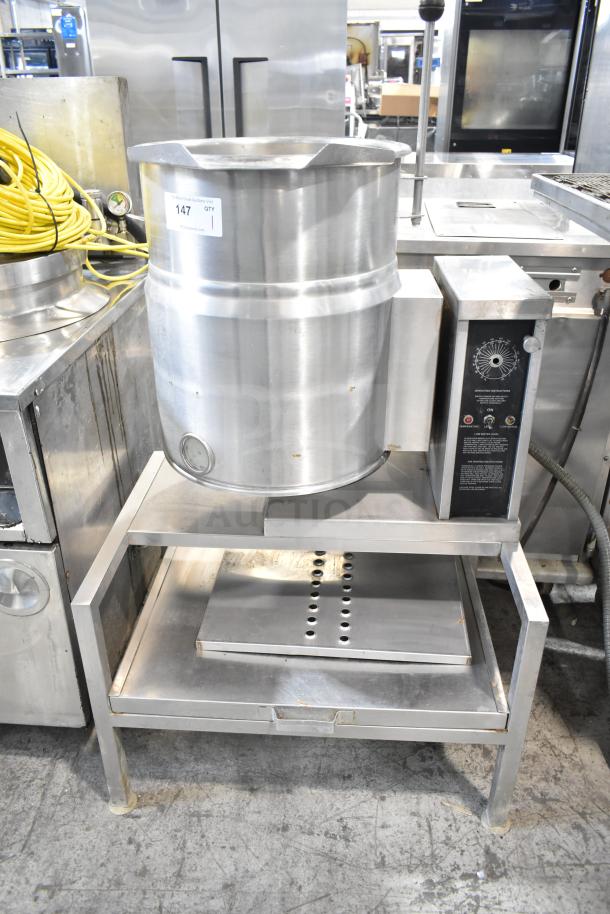 Crown Steam EC-10TW tilting kettle, 10-gallon capacity, electric countertop, self-generating, solid state thermostat, good condition.