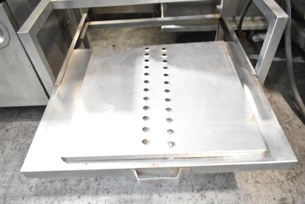 Crown Steam EC-10TW tilting kettle, electric, 10-gallon capacity, self-generating, solid-state thermostat, countertop.