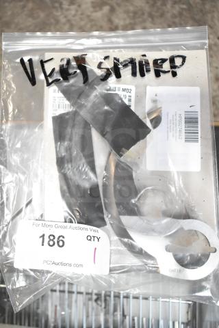 Brand new Hobart knife in original packaging, model HP00274662, marked as scratch and dent condition.