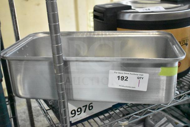 BRAND NEW Vollrath Wear-Ever 17.25 Qt. Aluminum Roasting Pan, 20"x11.125"x5.5", with handles, slight scratches.