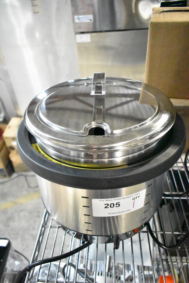 Vollrath 7411 Mirage® 11 Qt. Silver Induction Warmer, 120V, 250W, brand new with label, stainless steel finish.