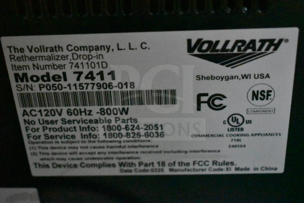 BRAND NEW Vollrath 7411 Scratch and Dent Rethermalizer, 11 Qt., Silver, 120V, 800W. Model 741101D label visible.