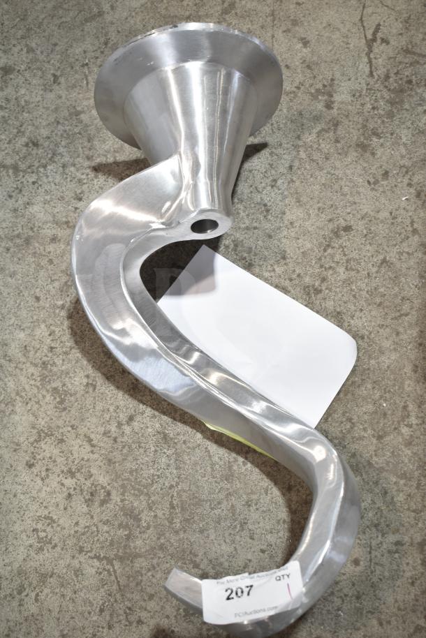 Alt text: 

Brand new 190HCM140DH dough hook for 140 qt. bowls. Scratch and dent condition, durable metal construction, auction tag visible.