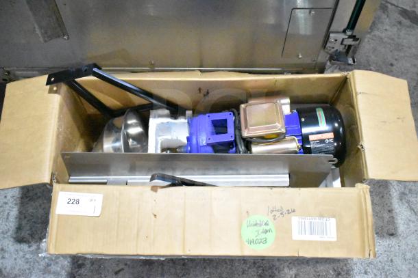 Vevor GM-001 Electric Grain Mill Grinder in box. Features 120 Volts, 1 Phase. Includes components and visible labels.