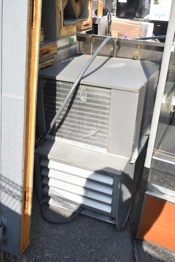 2 Kolpak walk-in boxes forming a combo with RFH150L44EA, 208-230V, 3-phase compressor, exterior view.