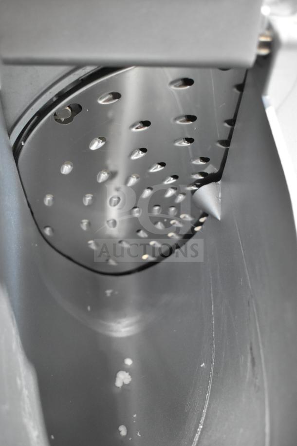 Brand new Avantco 177MX20 pelican head attachment for #12 hub mixer, stainless steel, scratch and dent condition.