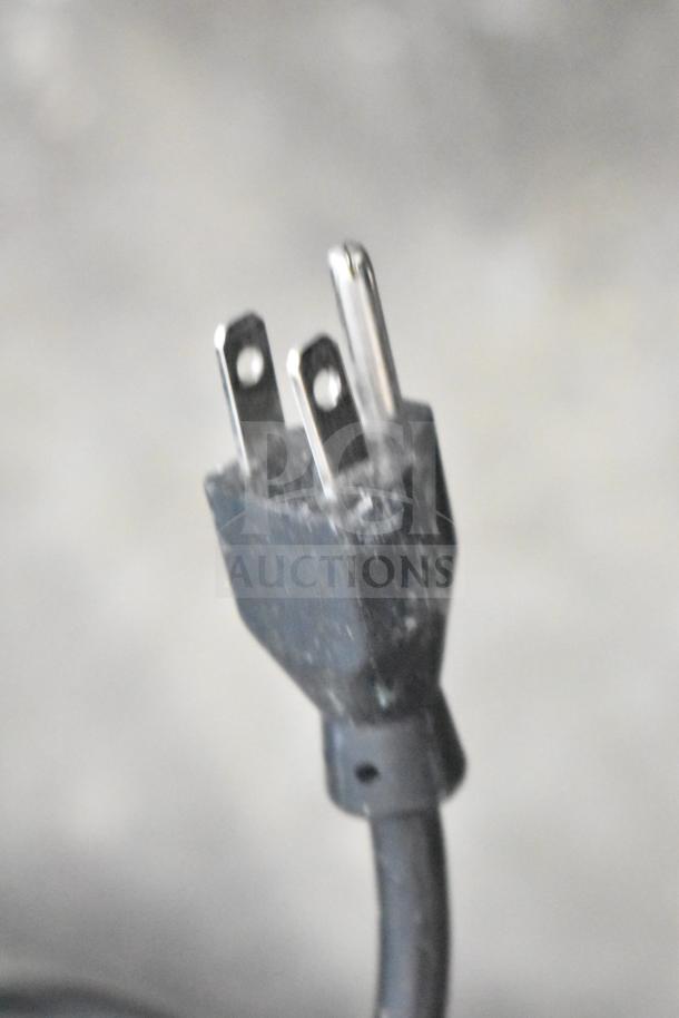 The image shows a power plug for a Manitowoc SD0452A Commercial Ice Machine, 115 volts, single phase.