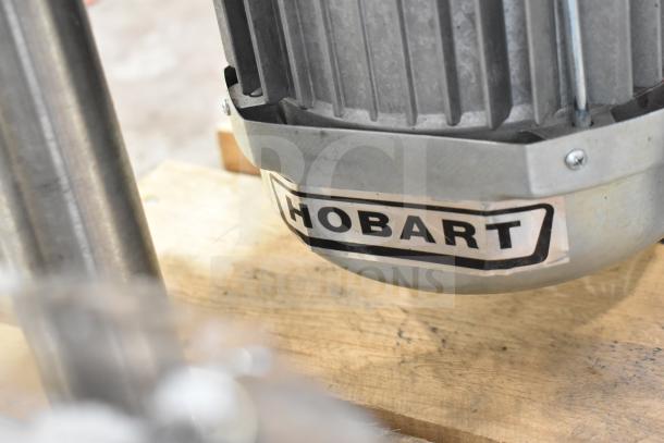 BRAND NEW SCRATCH AND DENT Hobart FD4/150-1, 1.5 hp commercial garbage disposer with Hobart logo; model 425FD41501.
