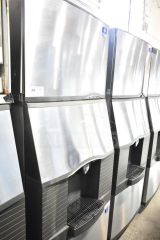 Manitowoc SD0452A commercial ice machine on hotel dispenser, 115 volts, 1 phase. Stainless steel, good condition.