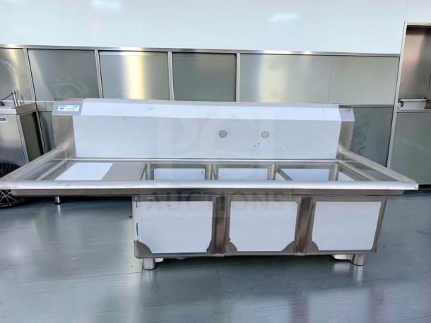 Brand new KoolMore SC121610-16L3 stainless steel 3-compartment sink with left drainboard, NSF certified, ideal for commercial kitchens.