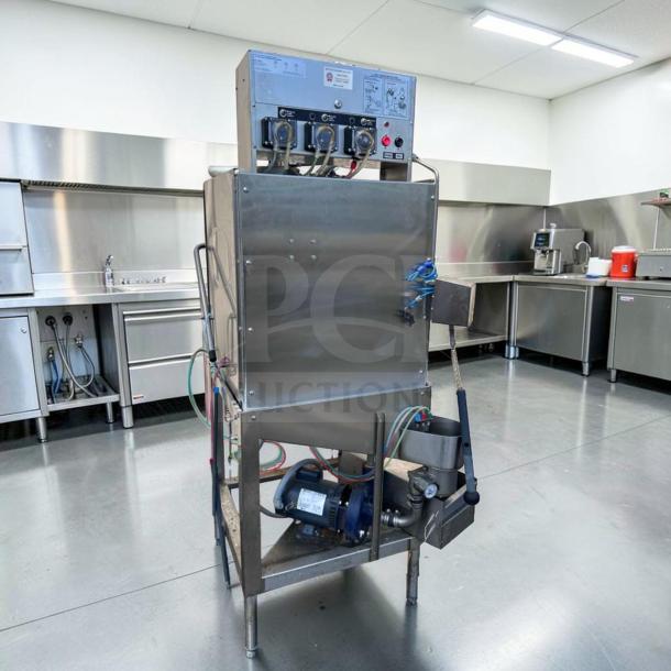 ADS AF-ES Energy Star commercial pass-thru dishwasher, pristine condition, 2-door, single rack, low temp, fully tested.