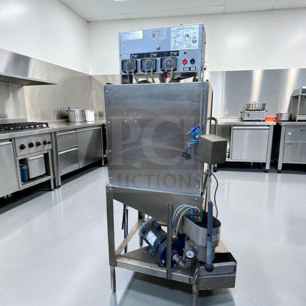 ADS AF-ES Energy Star commercial pass-thru dishwasher, pristine condition, 2-door single rack, tested, fully operational.