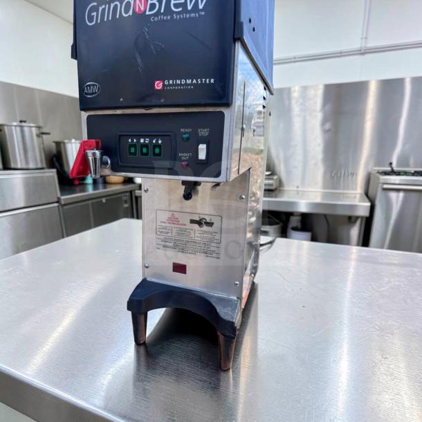 Grindmaster GNB-20H Coffee System, dual hopper, airpot brewer, 120V, stainless steel, fully tested, premium condition.