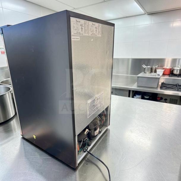 Magic Chef MCUF3S2 stainless steel compact upright freezer, 3 Cu. Ft., excellent condition, fully tested and operational.