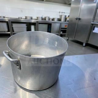 Extra-large commercial aluminum stock pot, 20" diameter, heavy-duty, excellent condition, inspected, ideal for restaurant use.