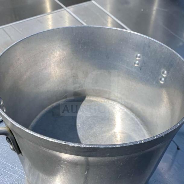 Extra-large commercial aluminum stock pot, 20" diameter, heavy-duty, exceptional condition, inspected, ideal for restaurants.