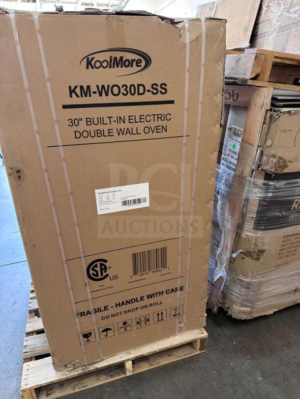 Brand new KoolMore KM-WO30D-SS 30" electric double wall oven in original packaging, minor box damage, unused.