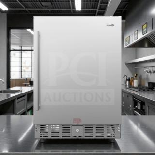 KoolMore KM-BIR5C-SS 23.4 in. Built-In Refrigerator, Stainless Steel, 5 Cu. Ft., premium condition.