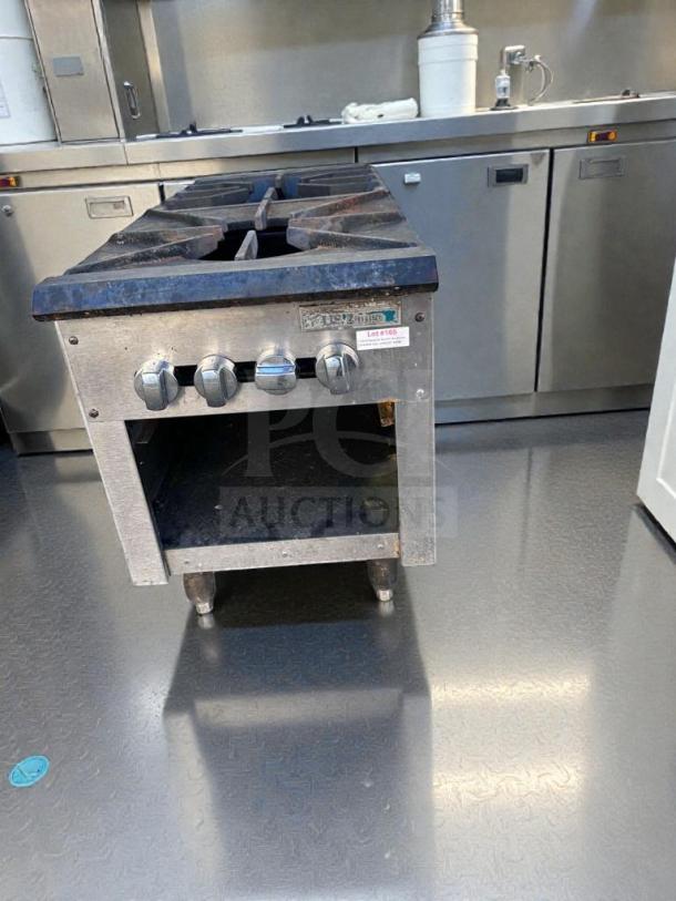 Commercial 2-burner gas hot plate range, heavy-duty cast iron, NSF style, fully tested and working, excellent condition.