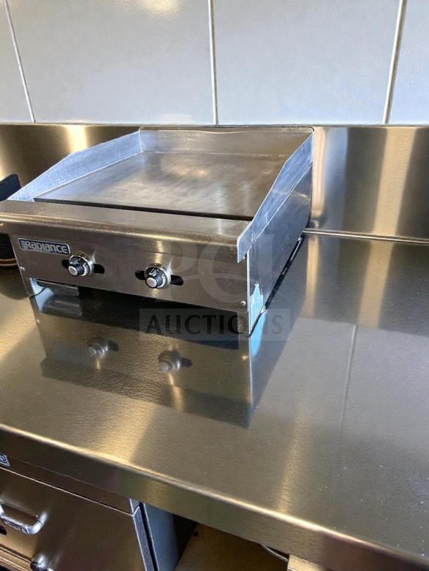 Radiance commercial gas griddle, model RAD-M-GRD-0544, heavy-duty flat top, natural gas, excellent condition, fully tested.