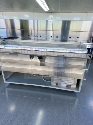 Commercial refrigerated deli display case with glass sneezeguard, excellent condition, fully tested and operational.