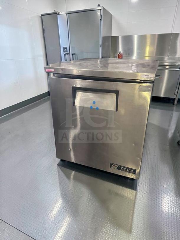 True TUC-27-LP undercounter refrigerator in stainless steel, exceptional condition, 27", 115V, made in USA, fully tested.