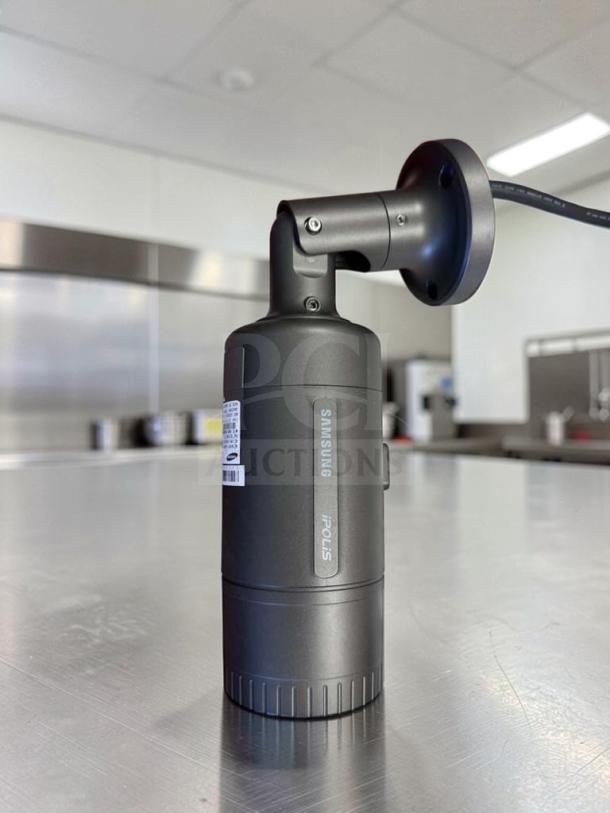 Samsung iPOLIS SNO-6084RN HD network bullet security camera, superior condition, PoE/12V/24V, fully tested. Model label visible.