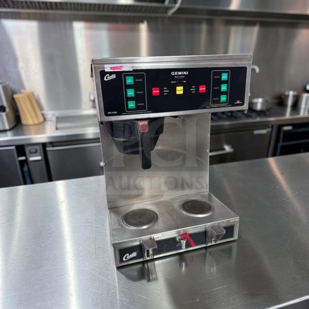 Elite Curtis GEMINI Twin Coffee Brewer, model SCGEM-612ILDS10. Stainless steel, dual system, fully operational, excellent condition.