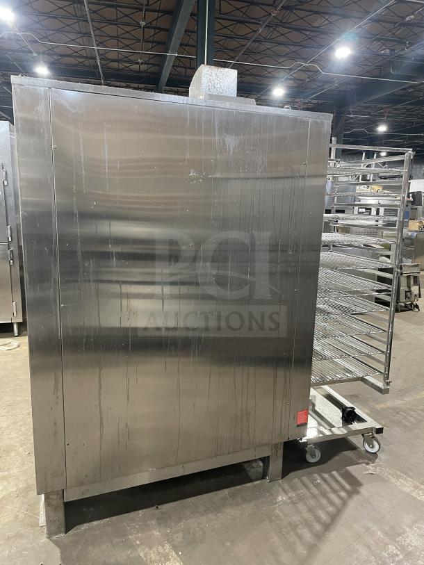 Alto-Shaam Combitherm 2020G commercial stainless steel full roll-in rack combi oven, natural gas, with full-size rack.