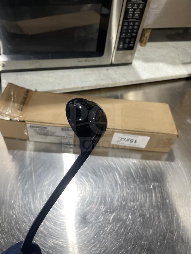 BRAND NEW Carlisle 9.5" black and white balsamic vinaigrette style ladle, commercial quality, pristine condition.