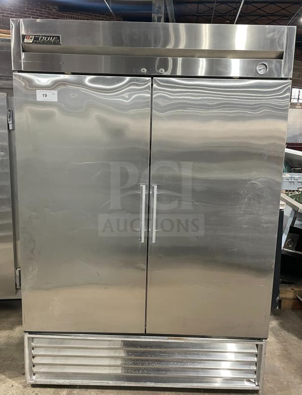 True T-49F Commercial Stainless Steel 2-Door Freezer, Energy Star, Poly Coated Racks, Model: T-49F, SN: 768945, 115V, 1-Phase.