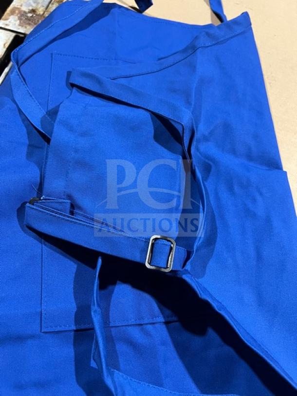 Chefwear Commercial Blue Apron, model 1SZ, new condition. Features adjustable strap, suitable for bar/chef use.