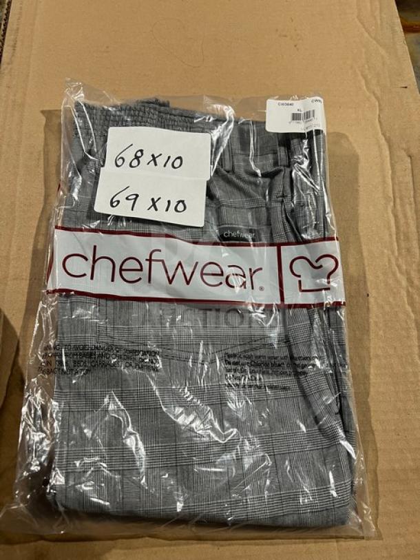 BRAND NEW Chefwear CW3640 XL Cargo Style Chef Pants in package. Gray plaid, labels indicate sizes 68x10 and 69x10.