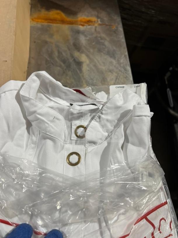 NEW Chefwear CW5668-CW40 white XL chef coat, textured style, brass grommets, packaged, commercial quality.