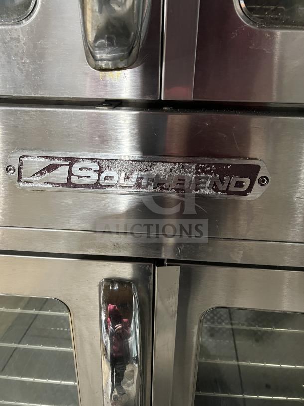 Southbend SilverStar SL-Series double convection oven, stainless steel, Energy Star certified, model SLES/20SC, with racks.