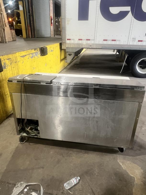 True 2-Drawer Refrigerated Chef Base, Model 1REPTHD, stainless steel, oversized worktop, on casters, commercial use.