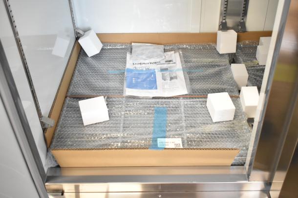 Brand new Avantco 178A49RHC commercial cooler. Includes packaging and manuals. Scratch and dent condition, 115V, 1 phase.