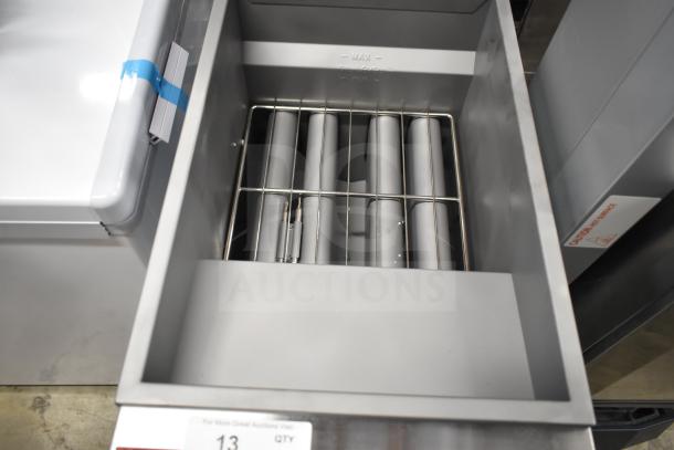 Mainstreet 541FF50N Commercial Stainless Steel Floor Fryer, 50 lb., natural gas, 120,000 BTU, brand new, scratch and dent.