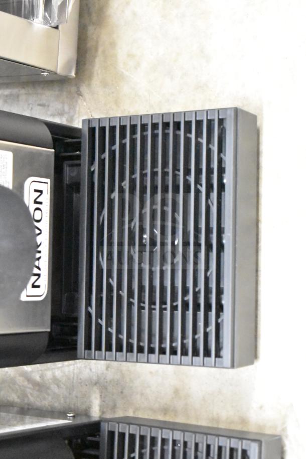 BRAND NEW SCRATCH AND DENT! 378RBD5G1 5-gallon bowl refrigerated beverage dispenser, cooling fan visible.