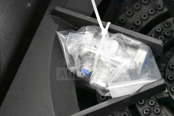 BRAND NEW Cooking Performance Group CPG-SP-18-N Natural Gas Stock Pot Range, 80,000 BTU, packed components shown.