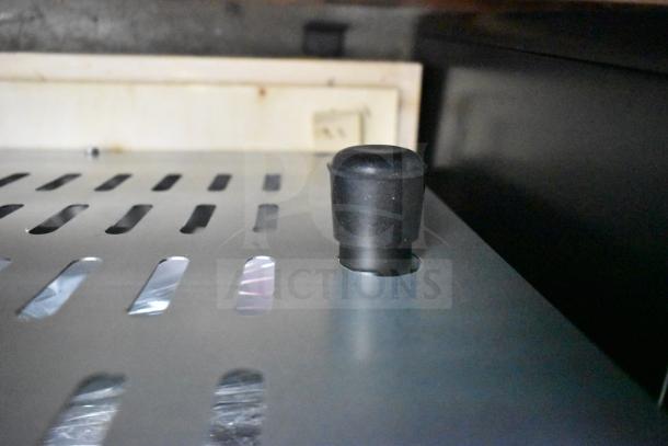 Natural gas stock pot range, Cooking Performance Group CPG-SP-18-N, 80,000 BTU, scratch and dent condition.