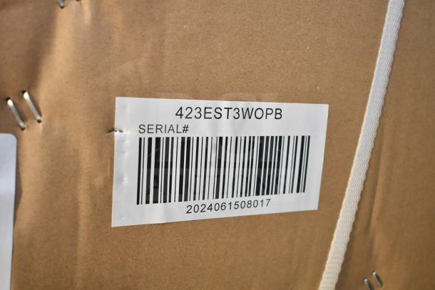 Barcode label with model "423EST3WOPB" and serial number "2024061508017" on cardboard box. Scratch and dent condition.