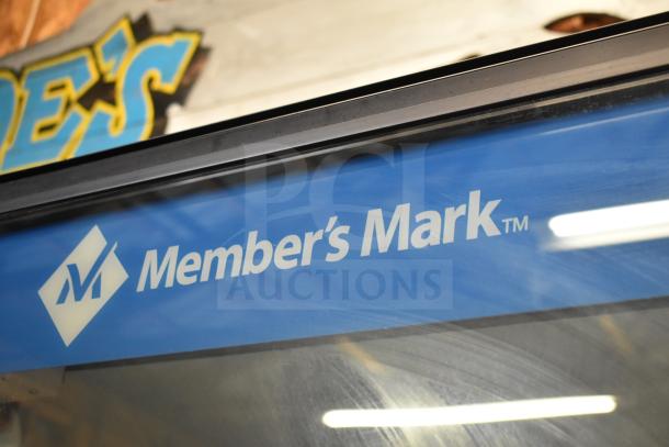 Crane 5800-4 vending machine, commercial use, bottled drinks, bill acceptor, 115 volts, 1 phase, with Member's Mark branding.