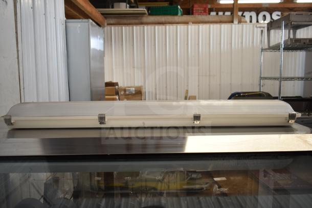 Brand new W/MEG34LED6LDASUNVDIM4080SLTYPE50 4' LED light. Visible in warehouse, potential scratch and dent condition. 60 available.