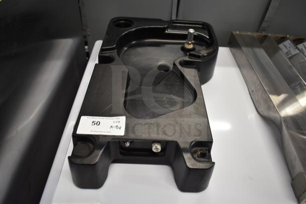 Set of 8 items, including cooler kick plate and ice machine head screen piece. Includes auction label with QR code and quantity info.