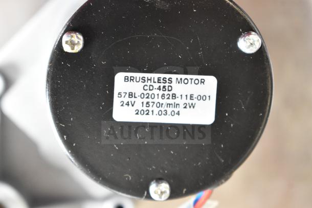 CD-45D Brushless Motor; 24V, 1570 r/min, 2W. Label shows model 57BL-020162B-11E-001, dated 2021.03.04.