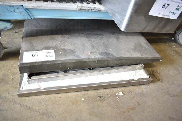 3 items including Cornelius ice head panels on a pallet, fair condition, item tags visible. Lot includes 3 times your bid.